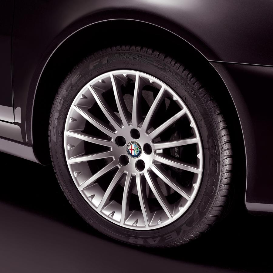 Колеса Alfa Romeo GT Collezione (937C) 2005 года  (фото 4 из 4)